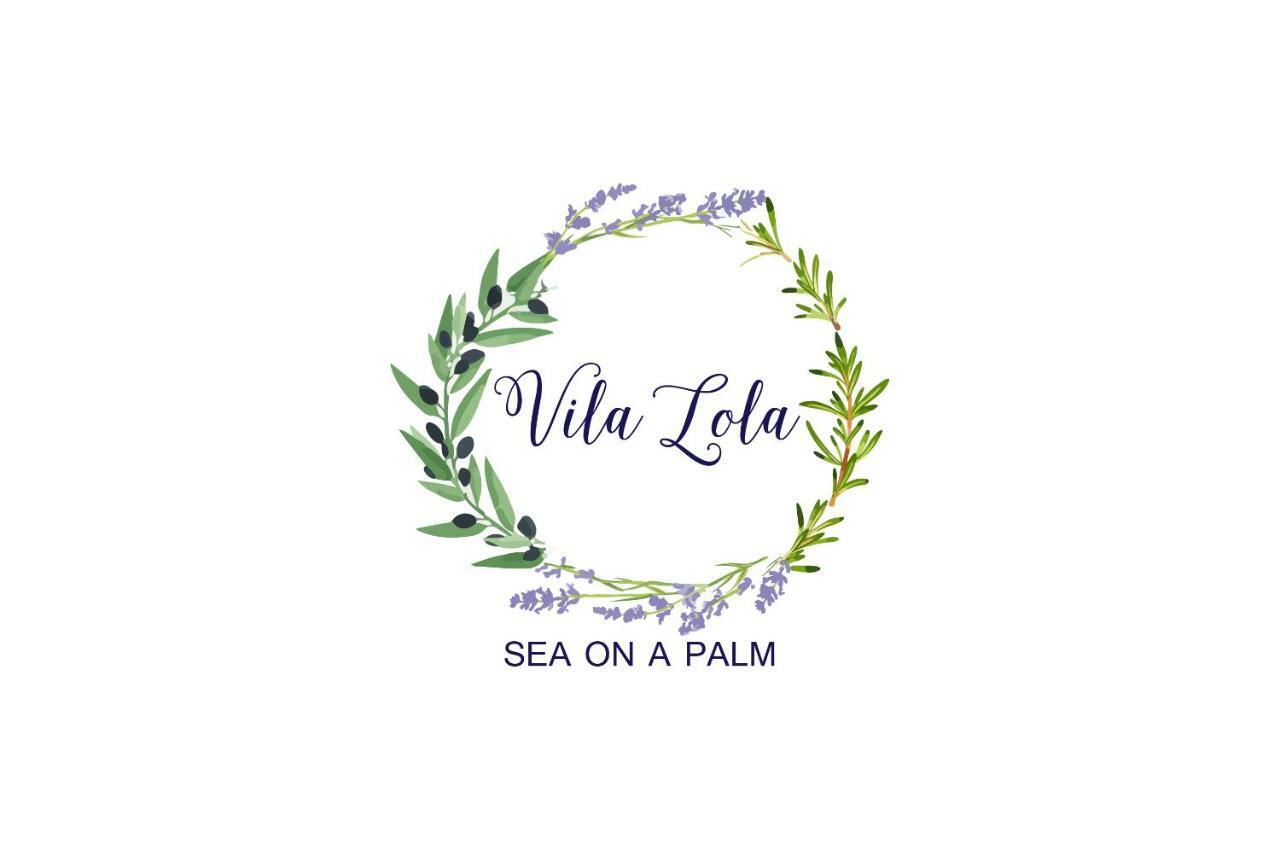Holiday Home Lola, Sea On A Palm! Heated Pool Трогир Экстерьер фото